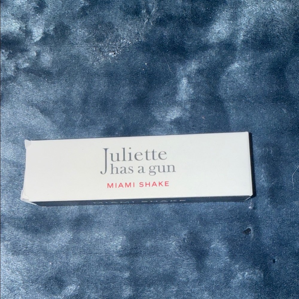 Juliette Has a Gun Miami Shake